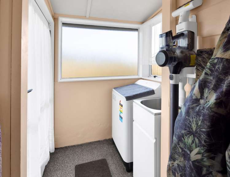 27a Egmont Street Kaponga_18