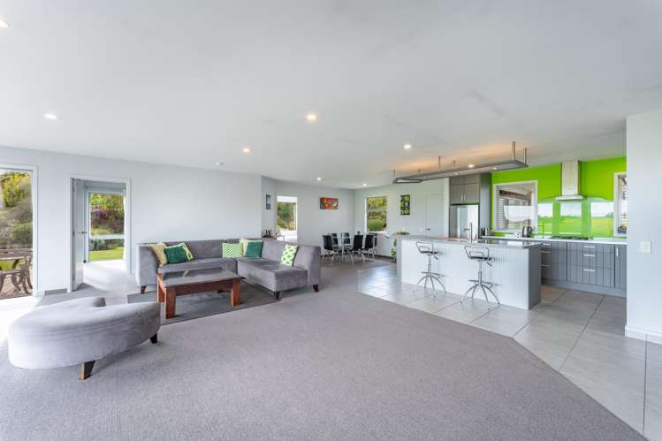 190 Daniels Road_5