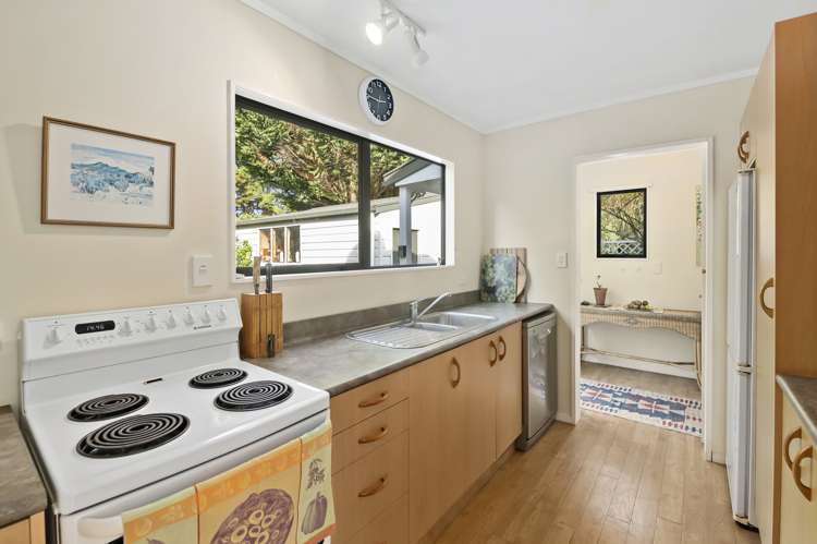 22 Greenwood Boulevard Otaki_12