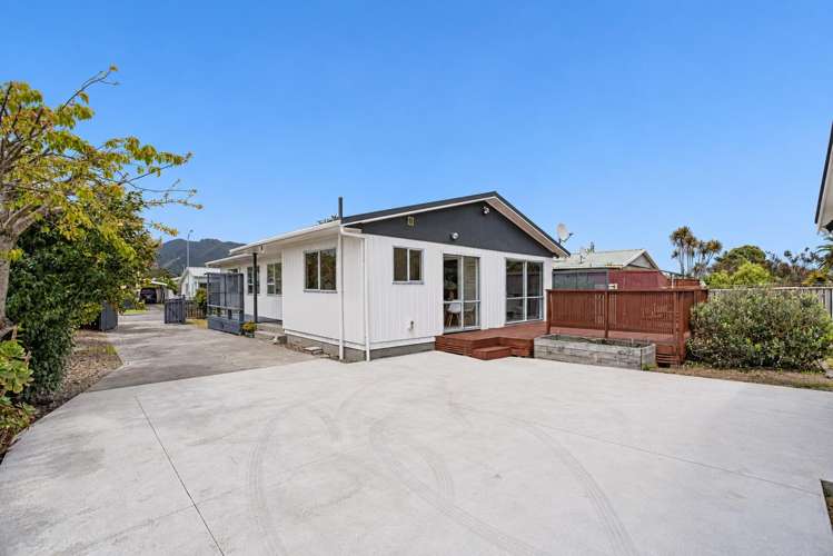 11 Makarini Street Paraparaumu_14
