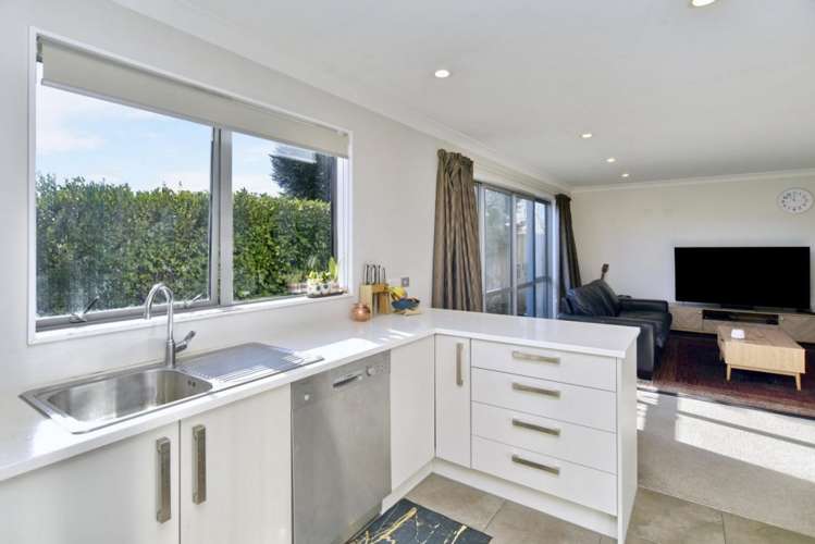 3/37 Huxley Street Sydenham_8