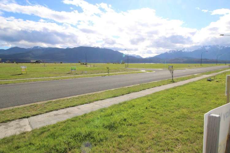 60 Takitimu Avenue Te Anau_2