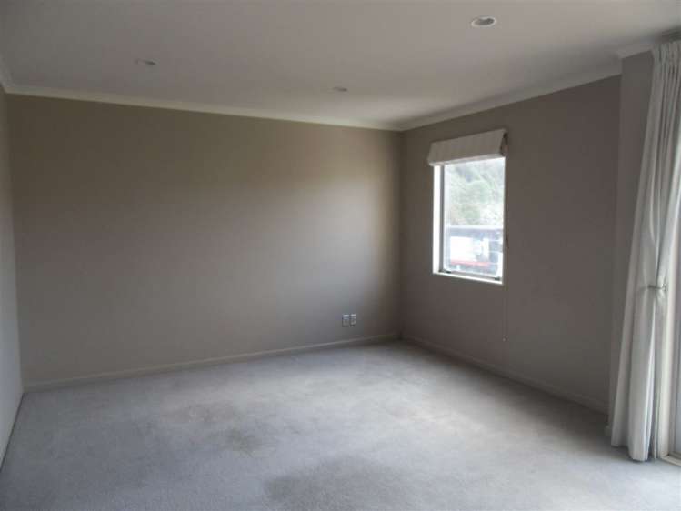 77/305 Evans Bay Parade Hataitai_6