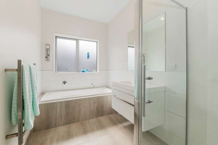 37 Cilliers Drive Silverdale_19