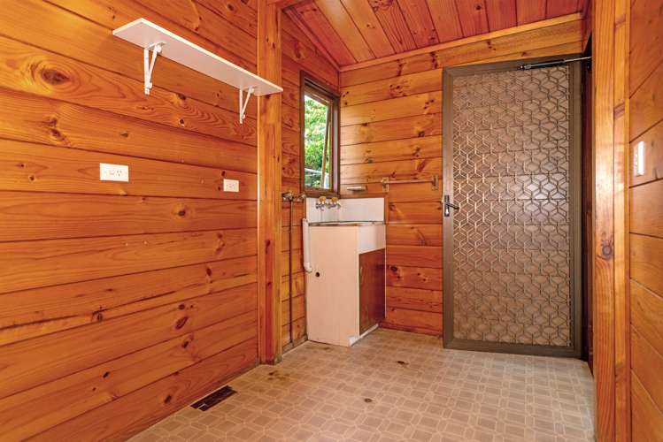 65 Iranui Road Inner Kaiti_8