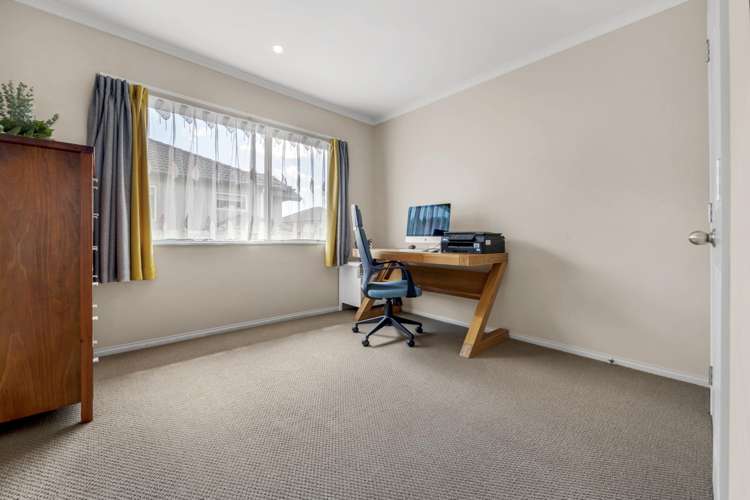 21 Speyside Crescent Flat Bush_14