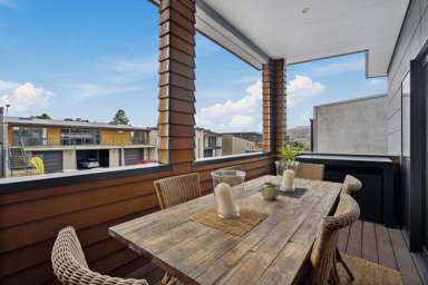 17 Silverstone Drive_1