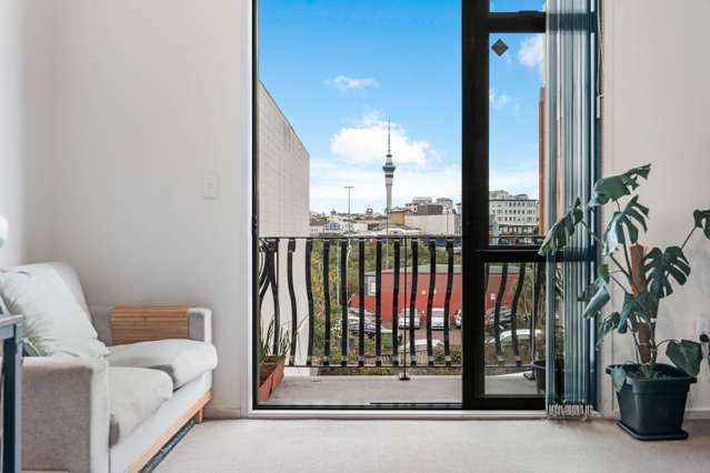 2J/30 Randolph Street Eden Terrace_2