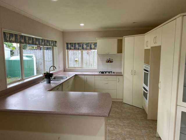 11 Moss Crescent Takanini_3