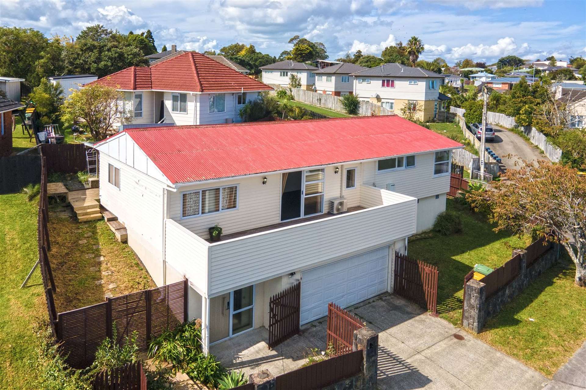 10a Castaing Crescent Te Atatu South_0