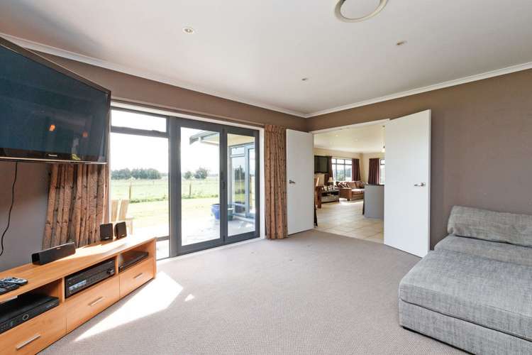 2001b Longburn Rongotea Road Longburn_16