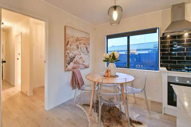 1/14 Hatherley Place Clendon Park_3