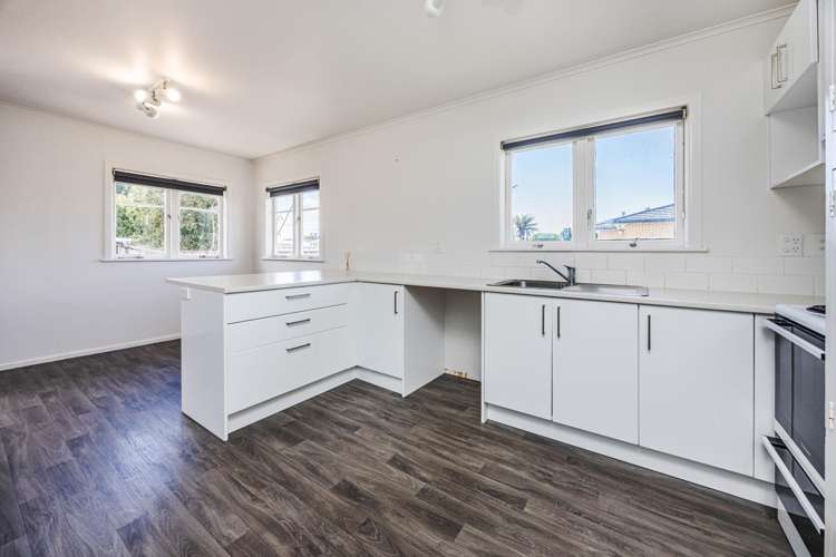 41 Hill Crescent Papakura_2