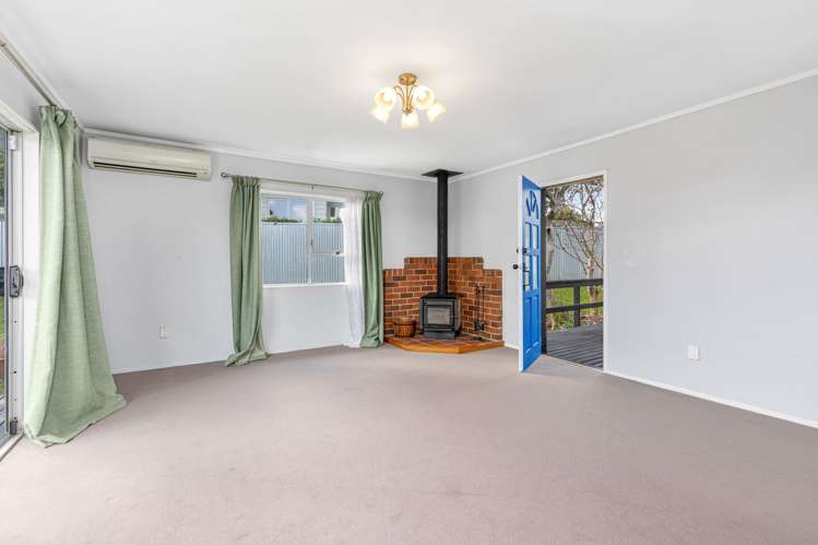 5 Wallace Road Ranui_13