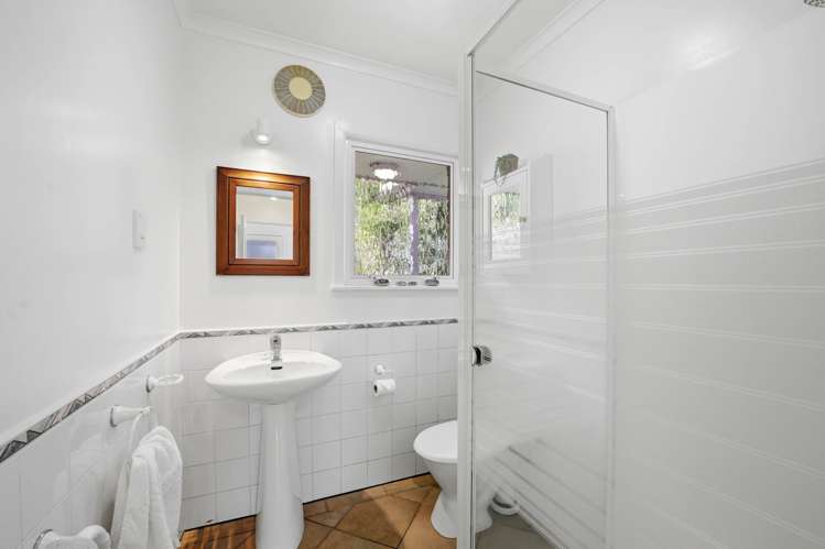 2/10 Northboro Road Hauraki_12