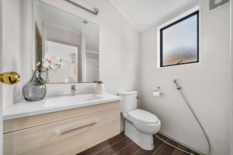 57A Staveley Avenue Mt Roskill_8