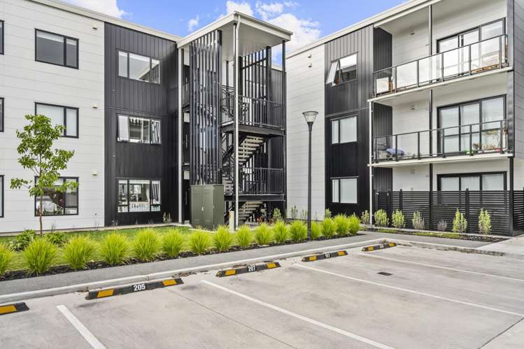 105/17 Vialou Street 10463_15