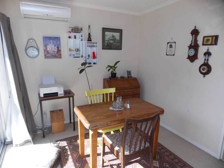 14a Terry Crescent Milson_21