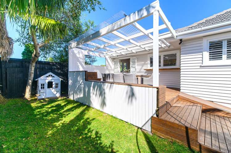 1/17 Hillcrest Avenue Hillcrest_16