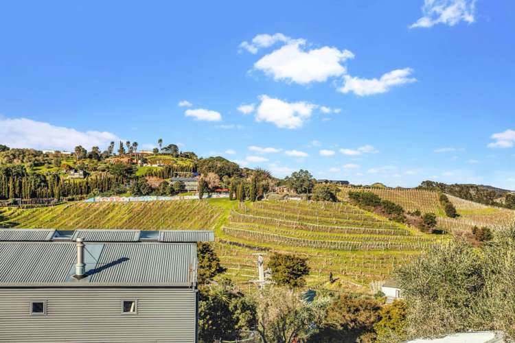 383 Sea View Road Onetangi_19