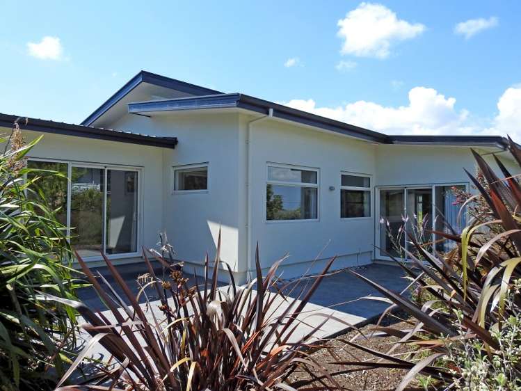 10 Windsor Drive Britannia Heights_12