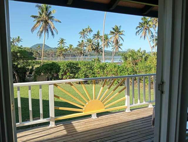 SUNRISE BEACH HOUSE