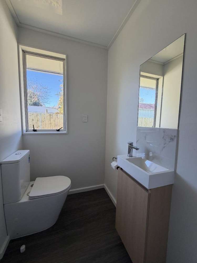54a Elizabeth Street 11209_6