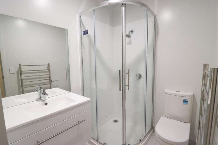 107/124 Commerce Street 1067_12