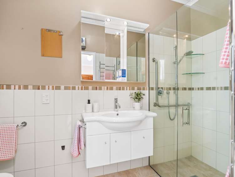 36 Murray Place Lincoln_14