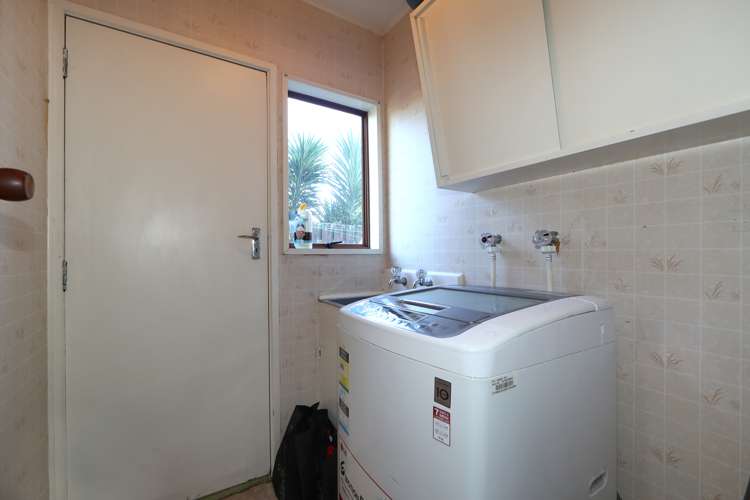 23 Skerrett Crescent Tamatea_10