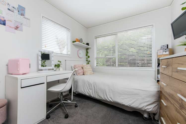 44 Zita Maria Drive Massey_14