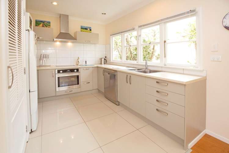 1/1287 Whangaparaoa Road Army Bay_14