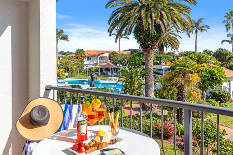 16/111 Santa Monica Drive Papamoa_5