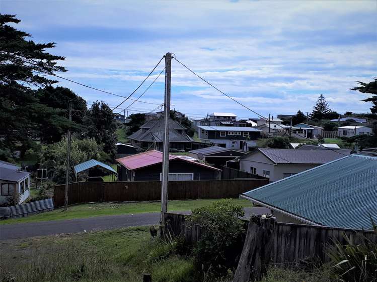 3 Dustin Street Foxton Beach_10