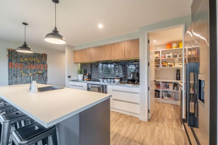 67 Watt Road_4