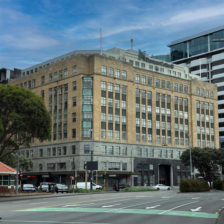 50 Customhouse Quay_0