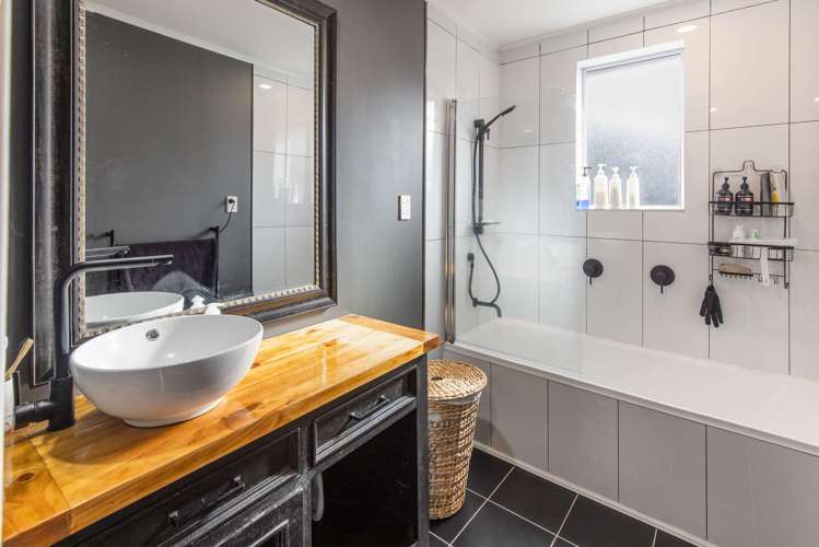 6 Spencer Street Western Heights_8