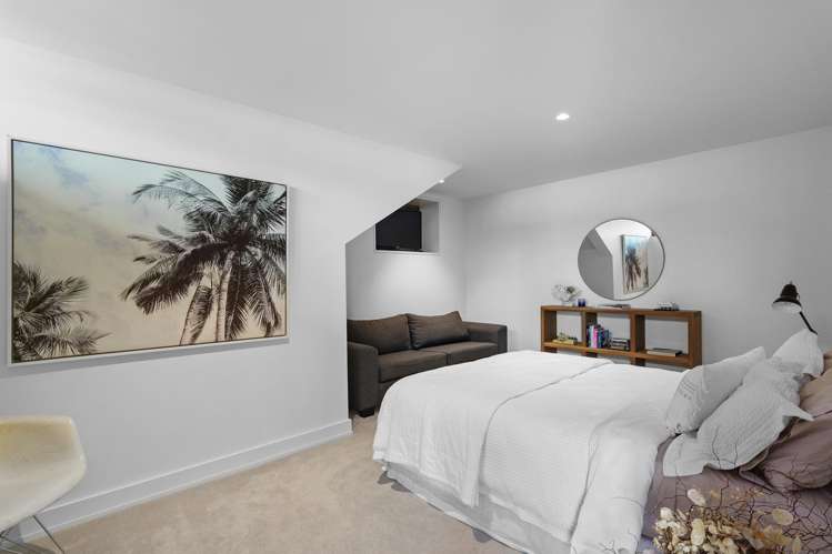 67 Whaka Terrace Huntsbury_32