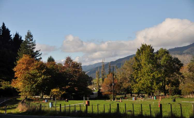 66 Rayners Road Hira_13