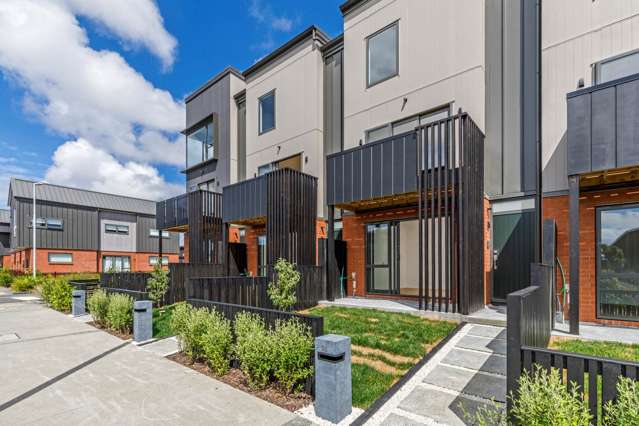 64 Wallace Road Hobsonville_2