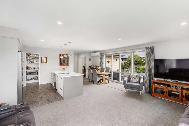 13 Beak Street Rolleston_10