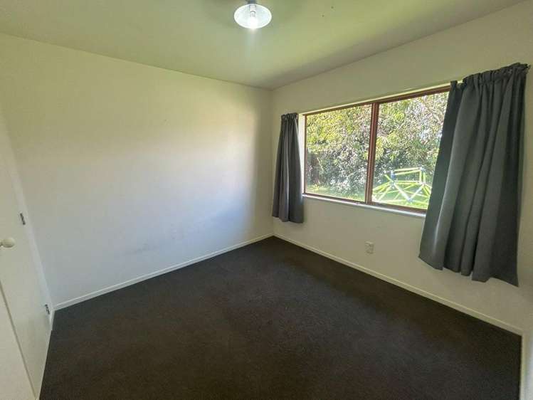 45 Summerland Crescent 1131_10