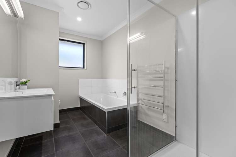 8 Ballintoy Park Drive Welcome Bay_9