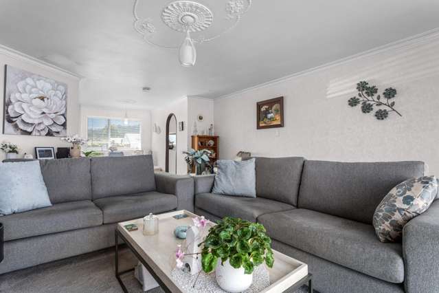 Dead set on selling!