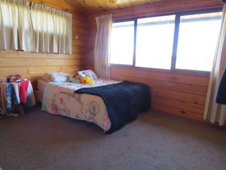 11 Russell Street Winton_4