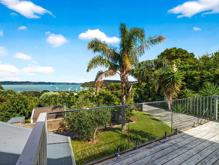 8 Robertson Street Russell_30