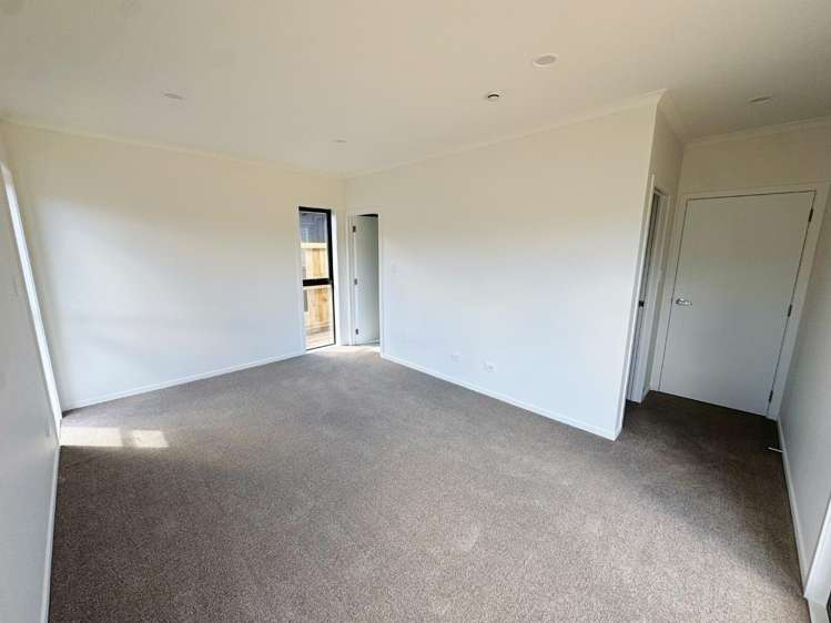 10 Kerekori Way 11373_3