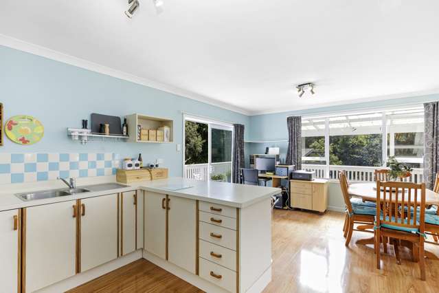 6 Kapuranga Grove Stokes Valley_2