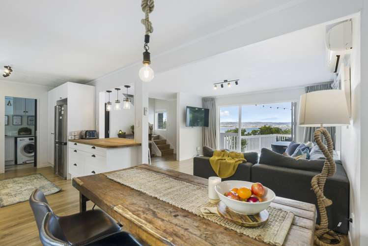 72 Hadfield Street Beach Haven_2