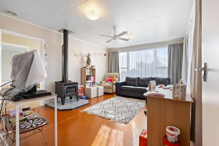 28 Mountbatten Place 11139_4